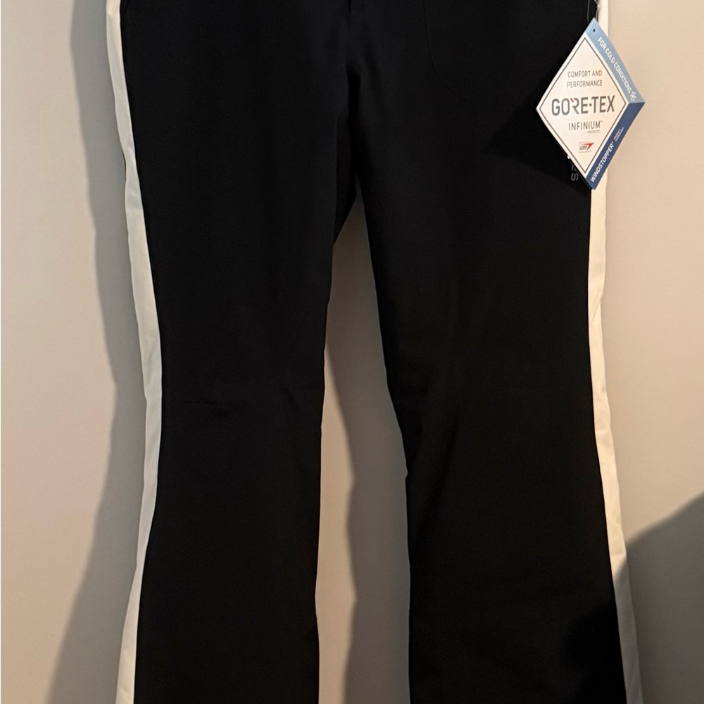 Spyder Black ski pants with white stripe